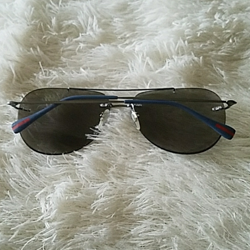 PRADA LINEA ROSAA sunglasses - Picture 2 of 4